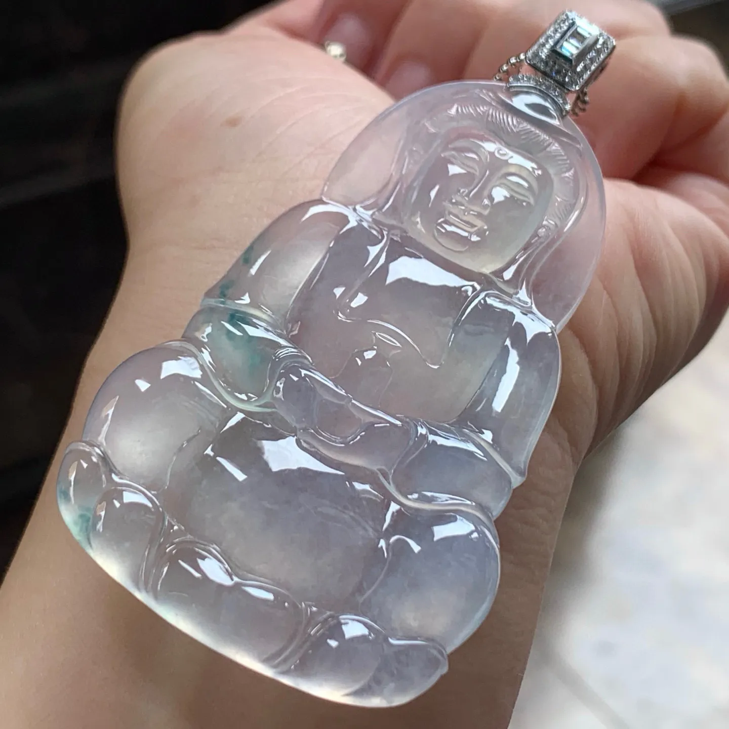 冰种飘花观音
种老水足 大气