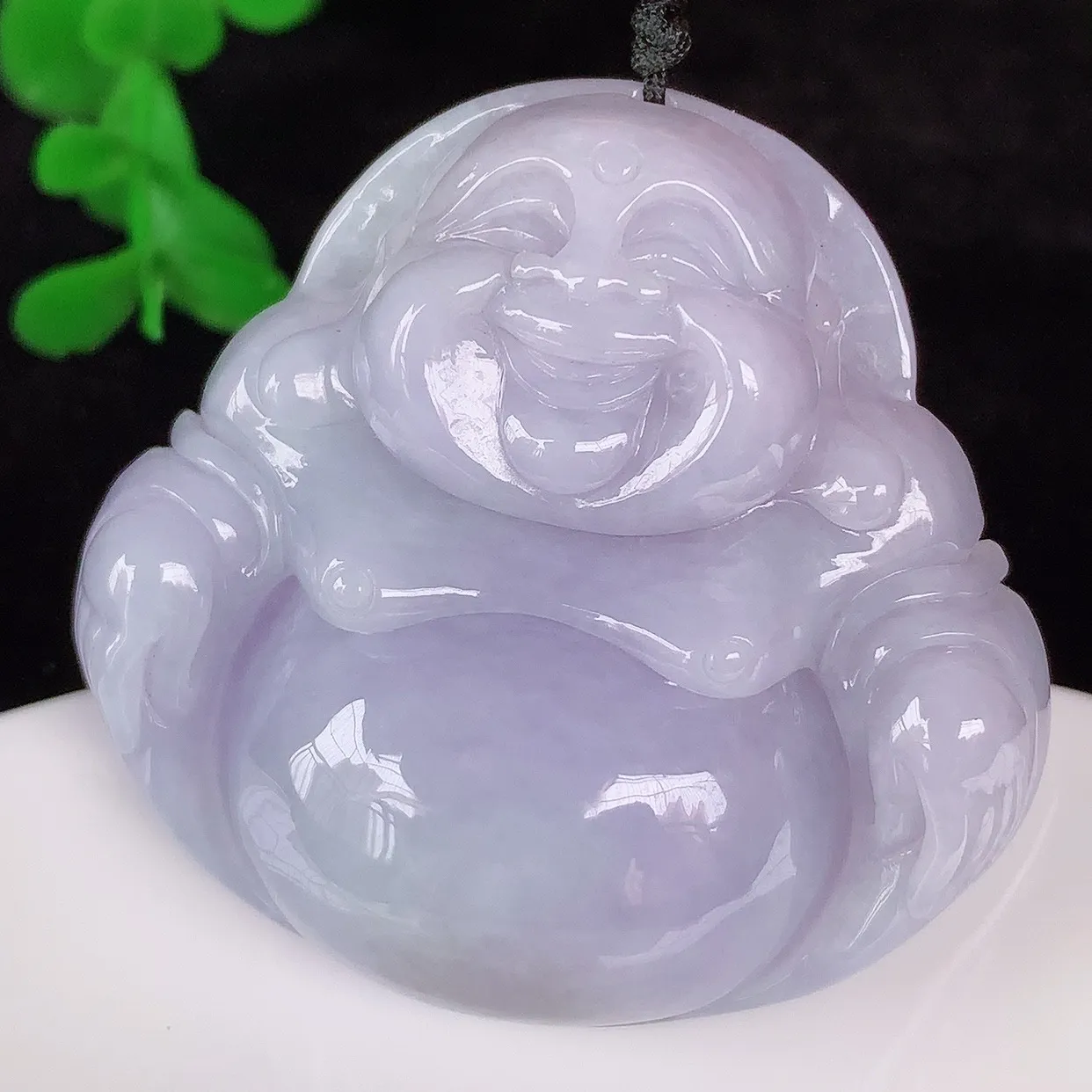 自然光实拍 大件厚装冰润冰糯种紫罗兰翡翠佛公吊坠，饱满， 佛公亦保平安，寓意有福（佛公）相伴，配戴优雅迷人！#41.22