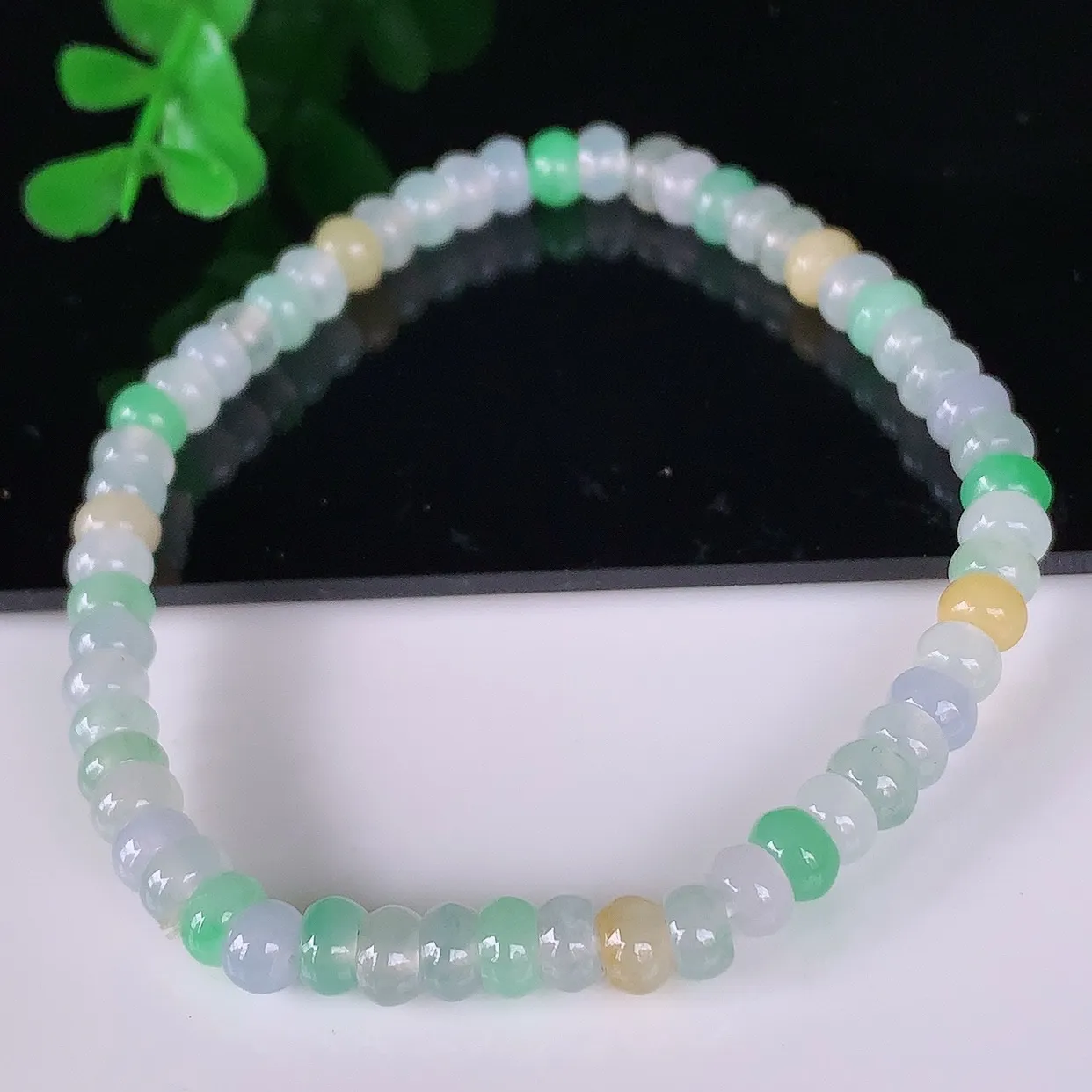 自然光实拍，冰润冰种多彩算盘珠翡翠手串手链，种老水足，冰清玉润  颜色漂亮  #46.20取一尺寸5*2.8mm