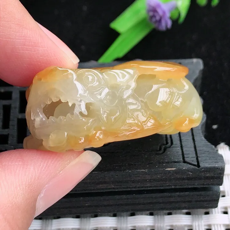 自然光老坑精美冰胶黄翡貔貅吊坠翡翠玉坠尺寸36.5/20/15