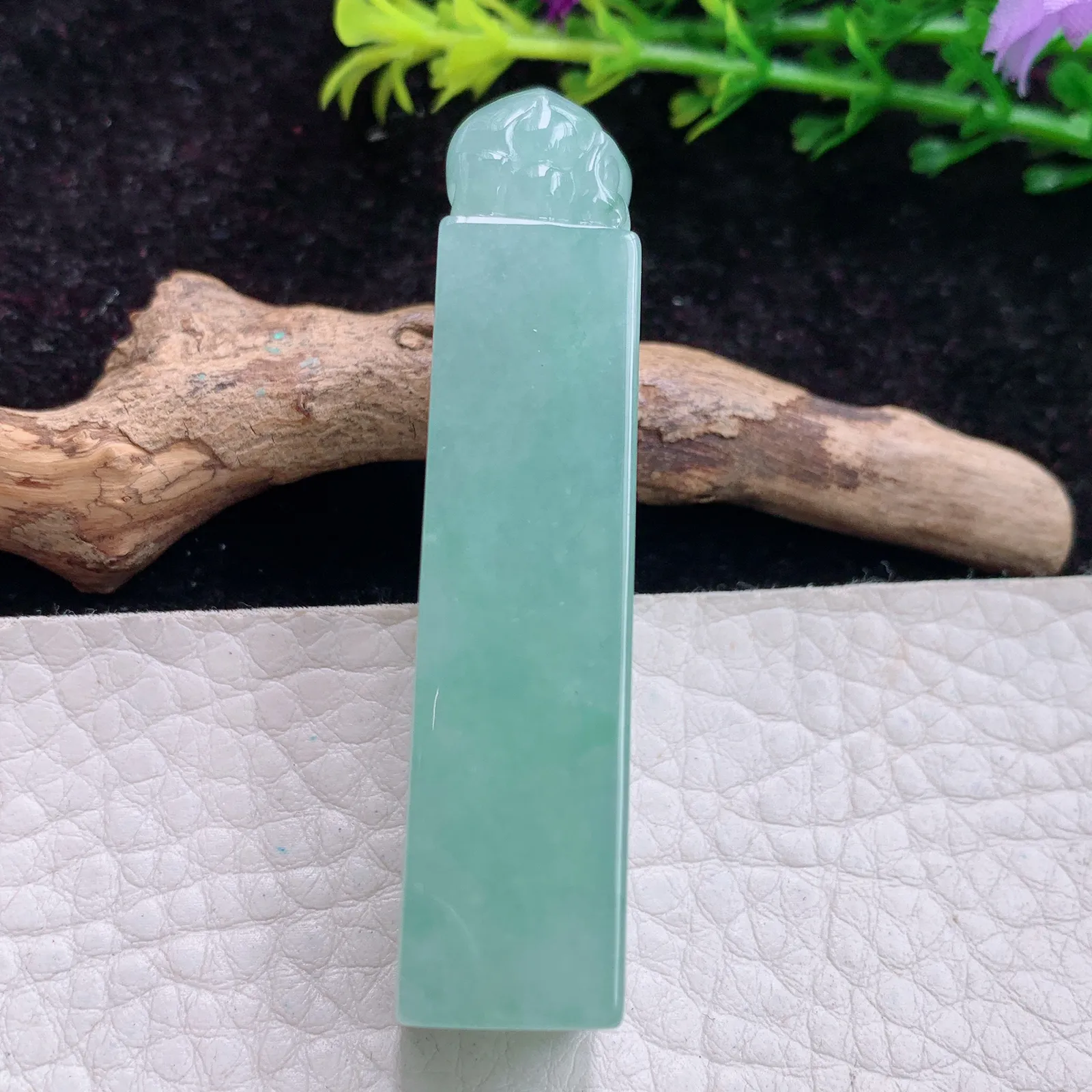 lz实拍59*18.8*12.5缅甸翡翠冰胶晴美招财貔貔 皮休印章玉吊坠 玉挂件