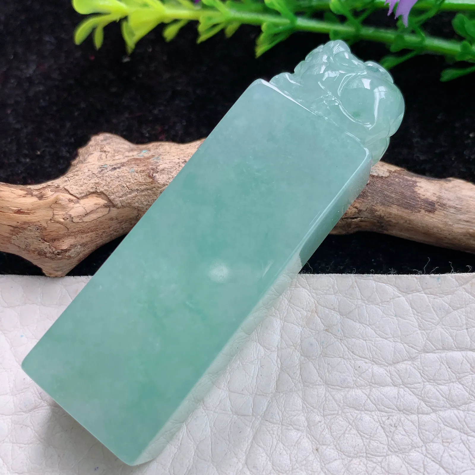 lz实拍59*18.8*12.5缅甸翡翠冰胶晴美招财貔貔 皮休印章玉吊坠 玉挂件