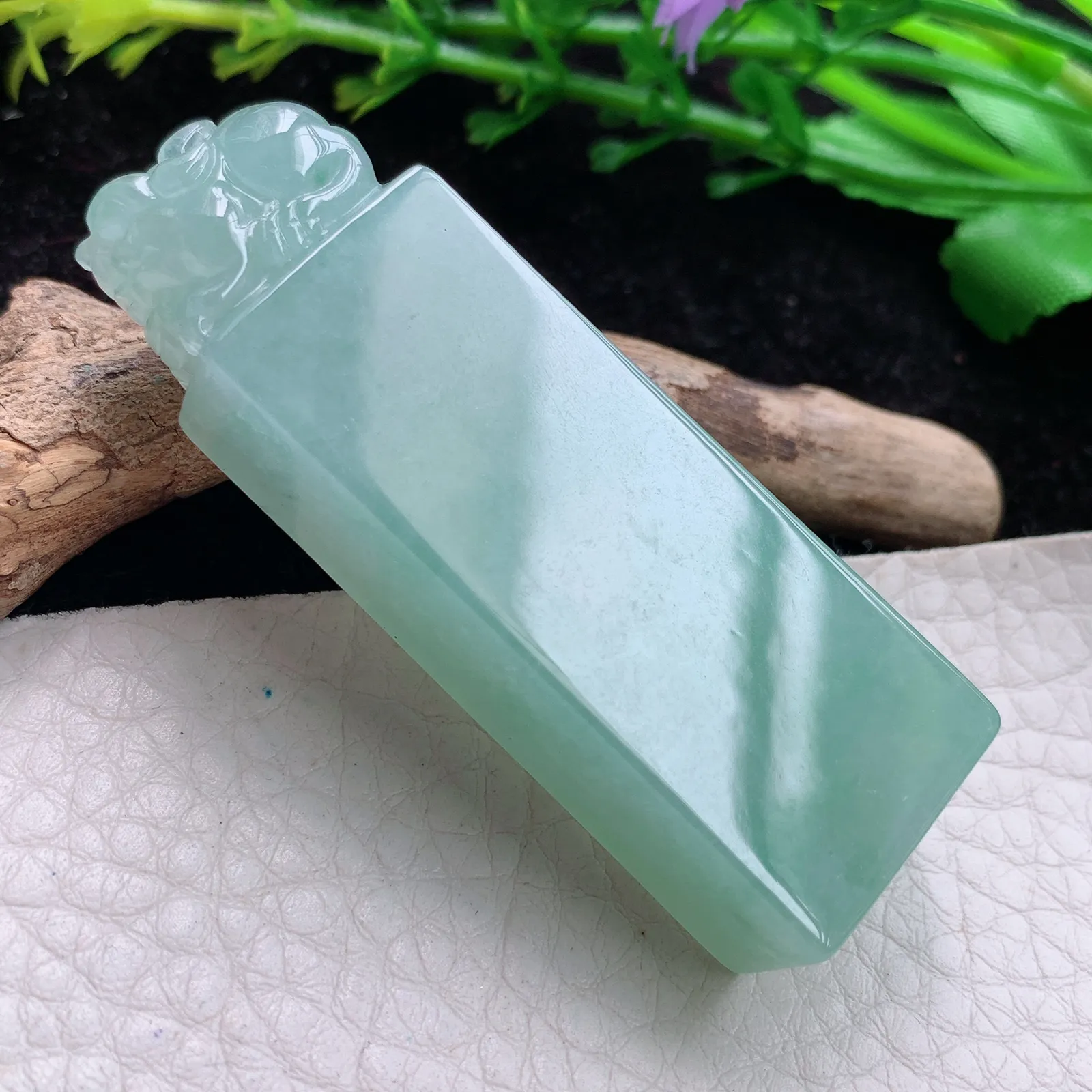 lz实拍59*18.8*12.5缅甸翡翠冰胶晴美招财貔貔 皮休印章玉吊坠 玉挂件