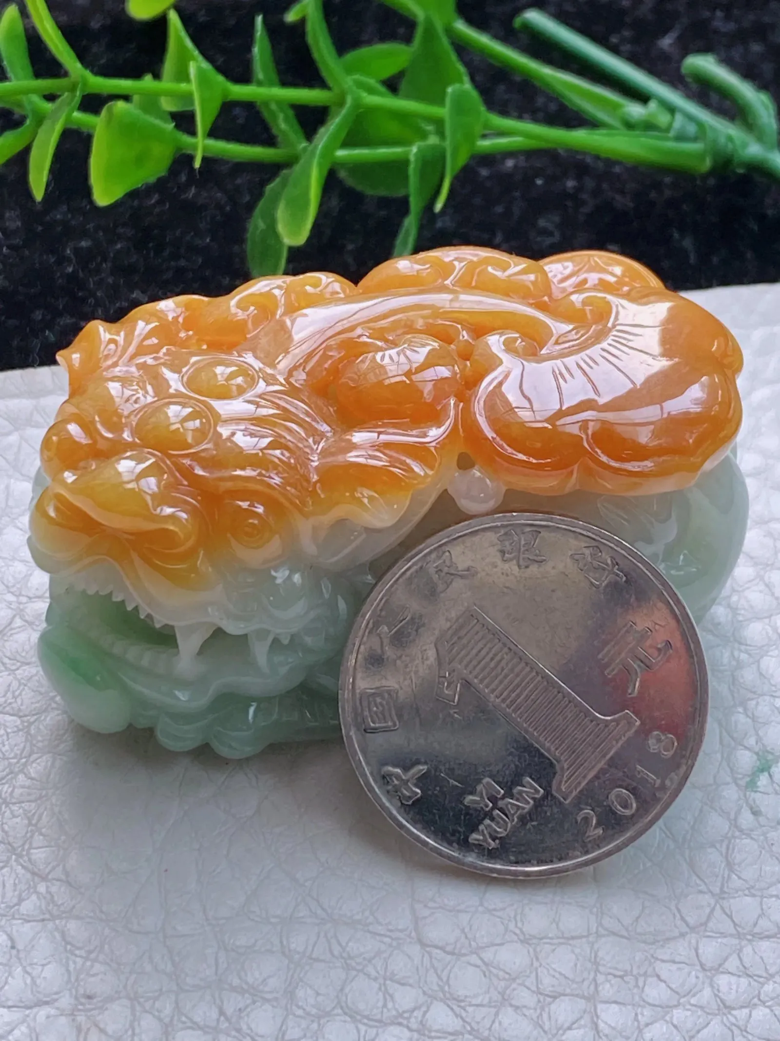 lz实拍52.8*26*26自然光实拍缅甸翡翠冰糯立体双彩红翡招财貔貅吊坠 瑞兽玉坠