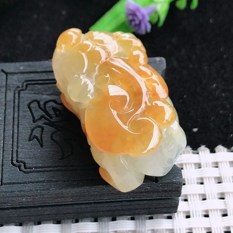 自然光老坑精美冰胶黄翡貔貅吊坠翡翠玉坠尺寸36.5/20/15