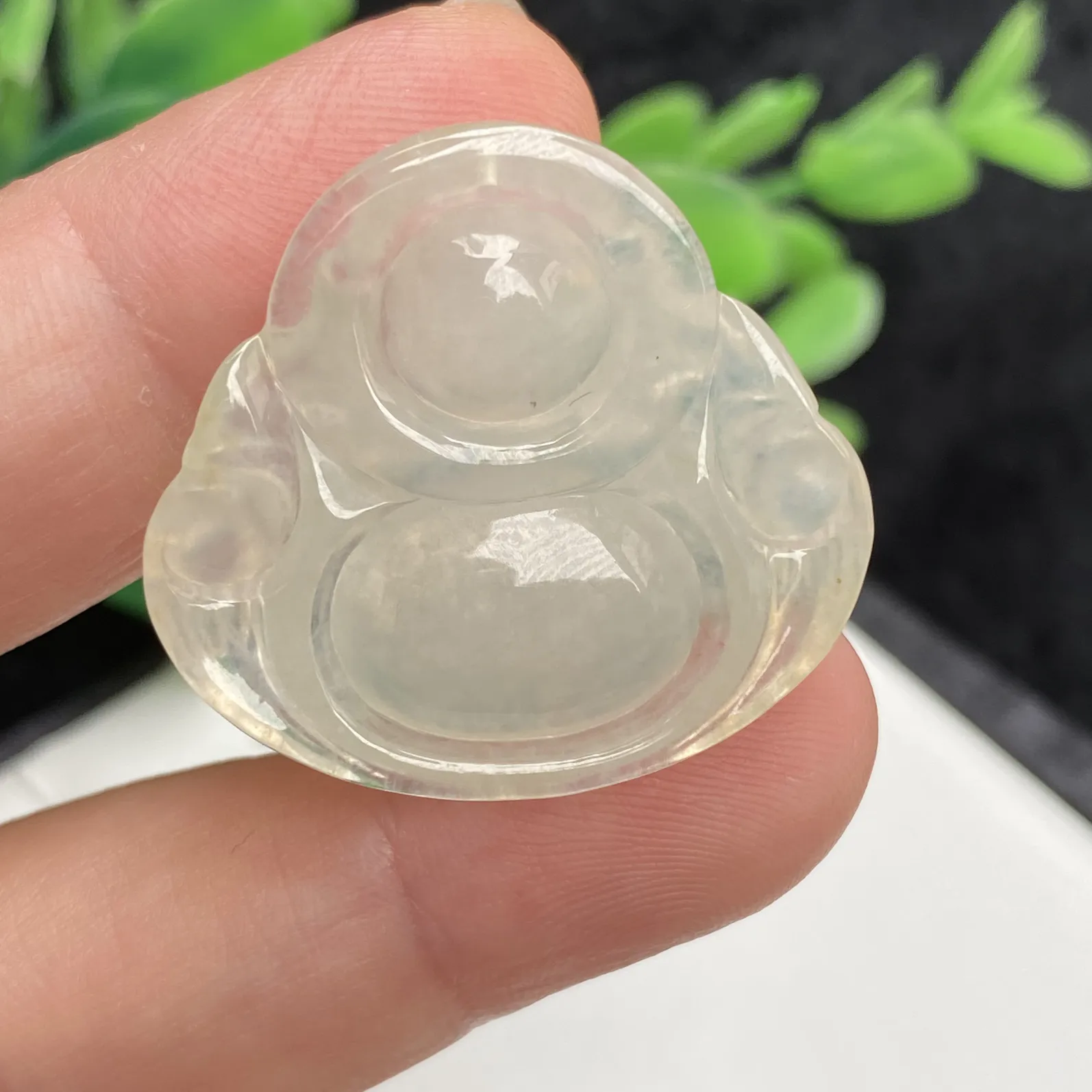 推荐【冰黄佛】无纹裂，水润冰透，天然冰黄翡，大肚能容，笑容可掬，饱满，品相佳～～27.6*29.6*6.3