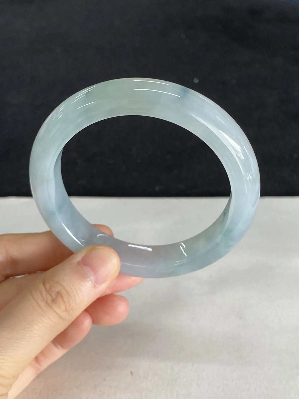 正圈56圈口，翡翠冰糯种白色手镯