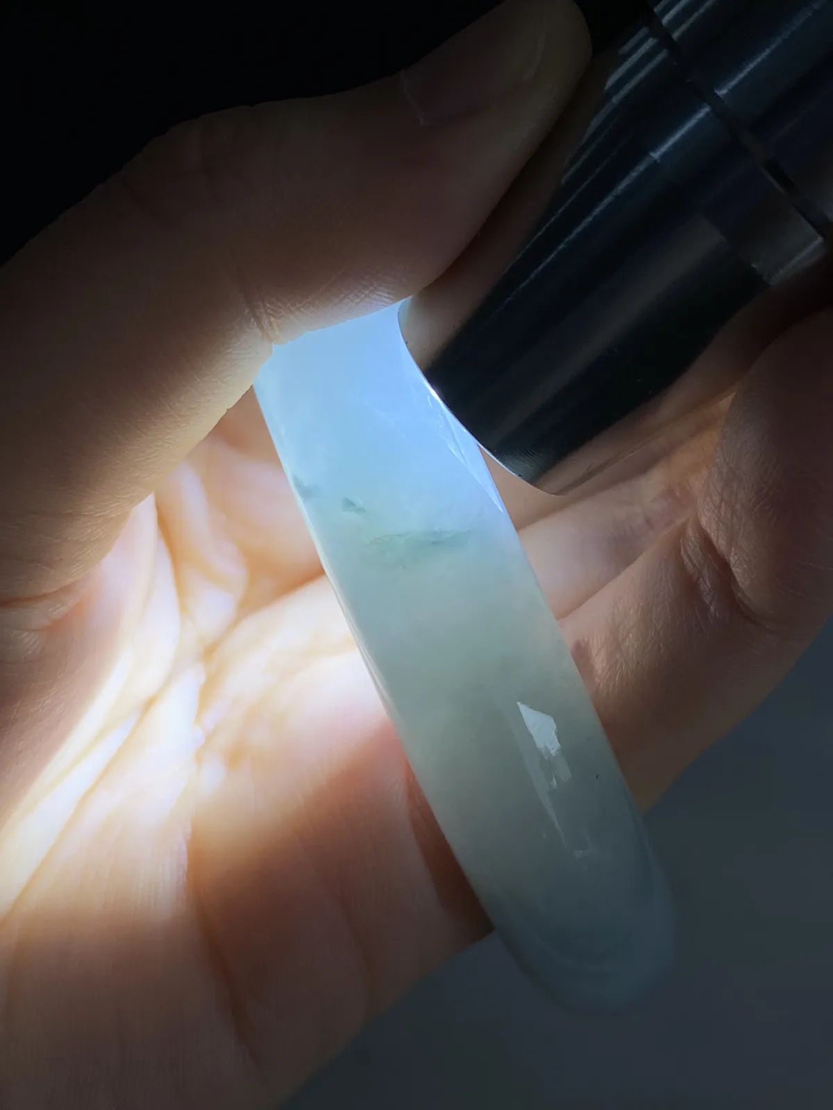 正圈56圈口，翡翠冰糯种白色手镯