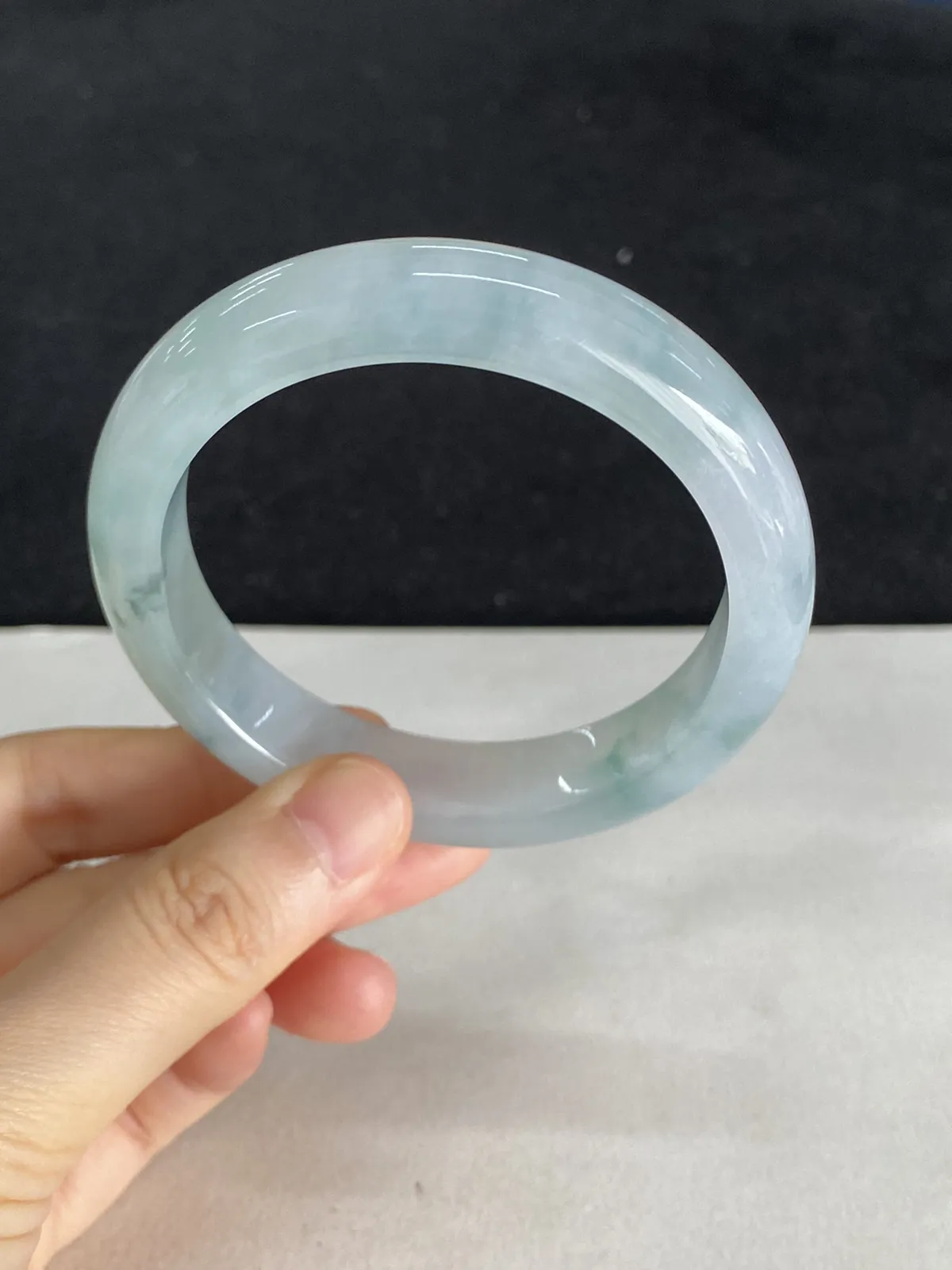 正圈56圈口，翡翠冰糯种白色手镯