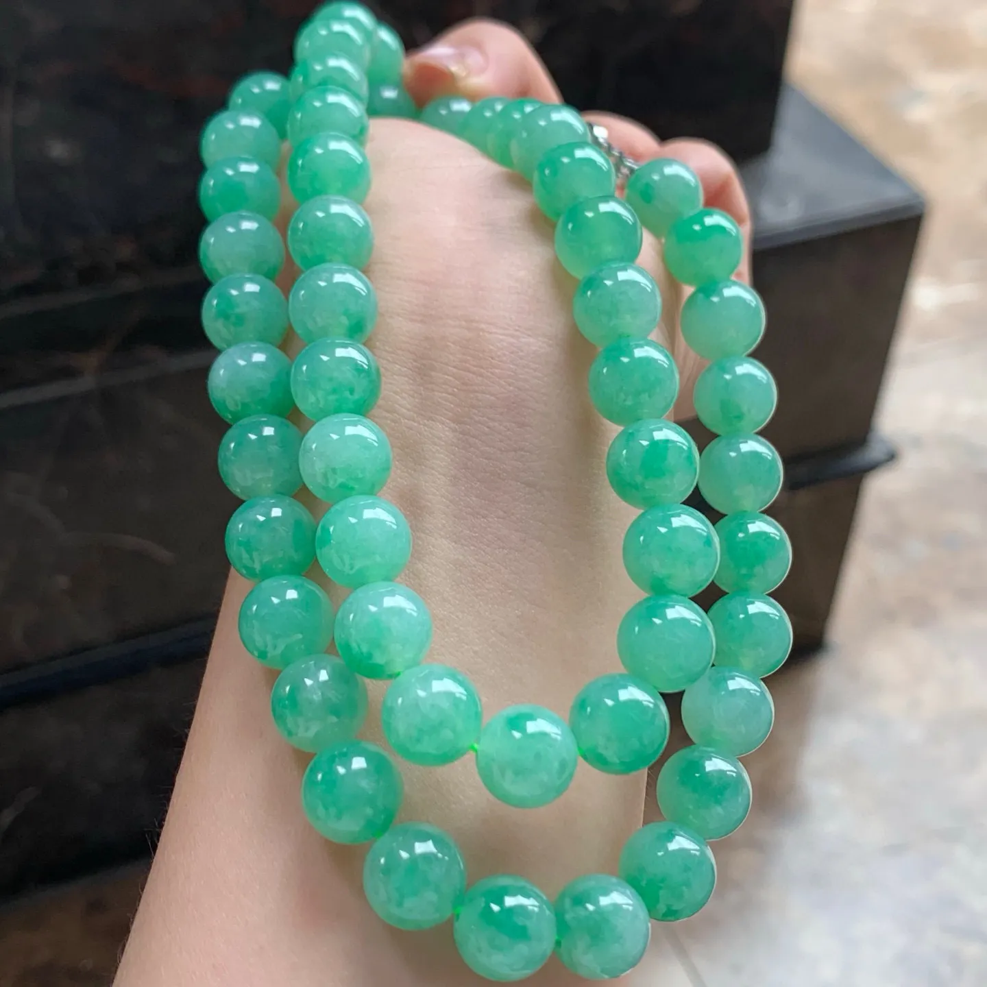 阳绿珠链
水润清爽