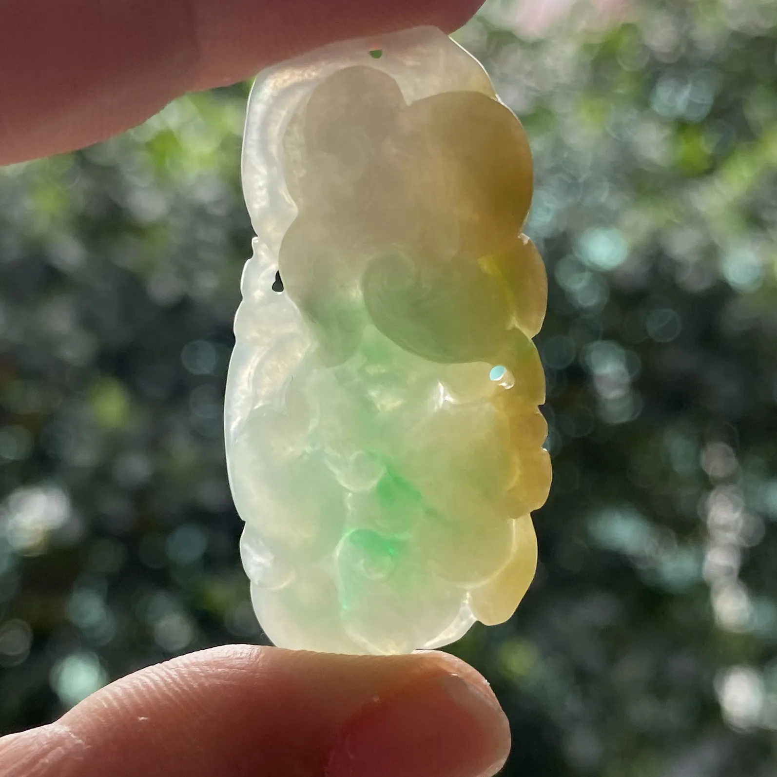 推荐【黄加绿如意】无纹裂，水润细腻，种老水头超好，品相佳，43*21*5.3