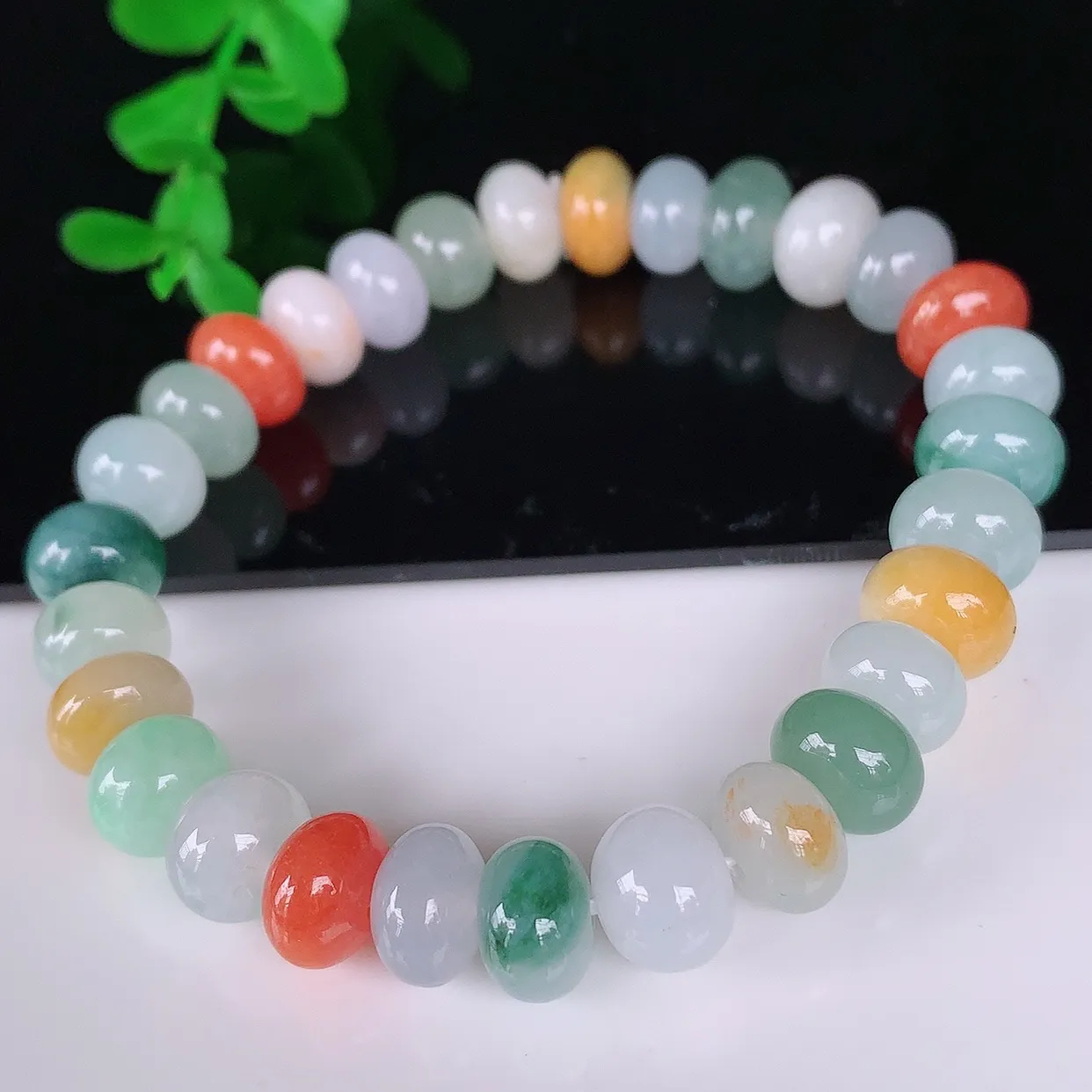 自然光实拍，冰润冰糯种多彩翡翠算盘珠手串手链，种老水足，冰清玉润  颜色漂亮  #46.26取一尺寸9*7mm