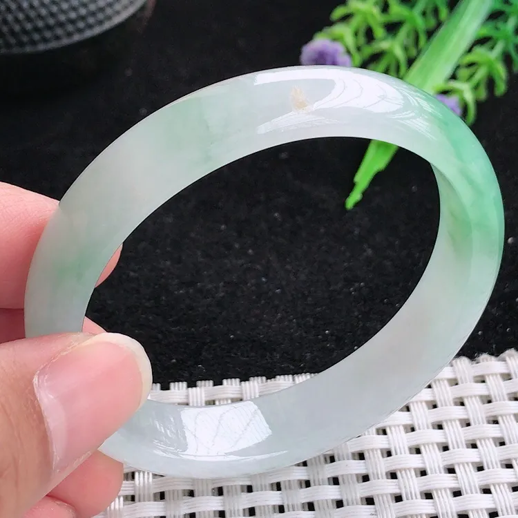 自然光53圈口老坑冰胶水灵飘绿贵妃手镯翡翠玉镯尺寸53/46/12.6/6.8