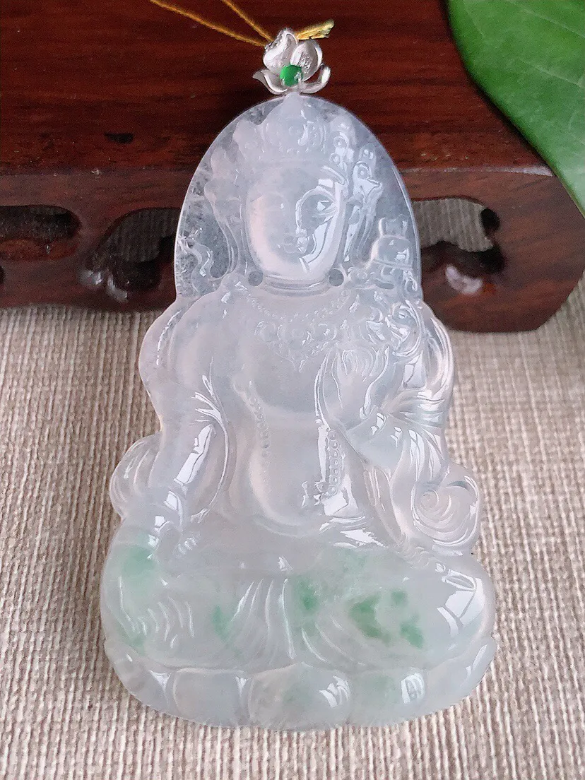 a货翡翠老坑冰种18K金扣头飘绿度母观音吊坠 尺寸68×60.8×36×4.8mm 重量18.75g
