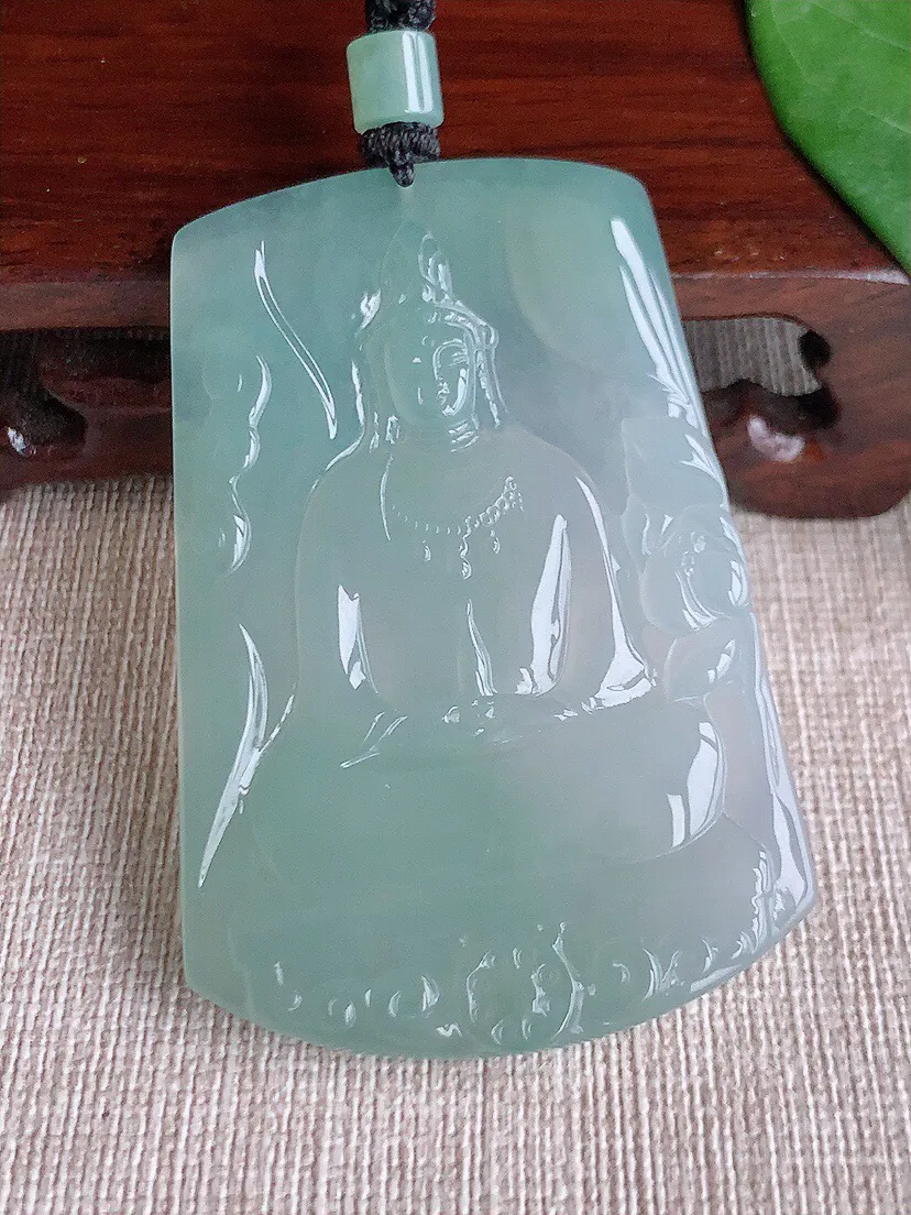 a货翡翠老坑冰种晴水观音吊坠，尺寸59×39.8×5mm 重量31.52g 0528