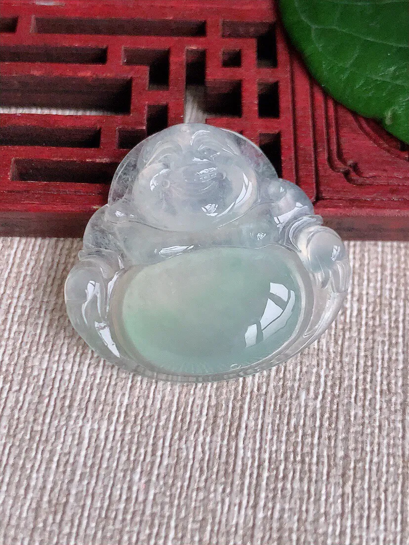 a货翡翠老坑冰种晴水佛公吊坠 尺寸28×31×5.4mm 重量7.00g 0528