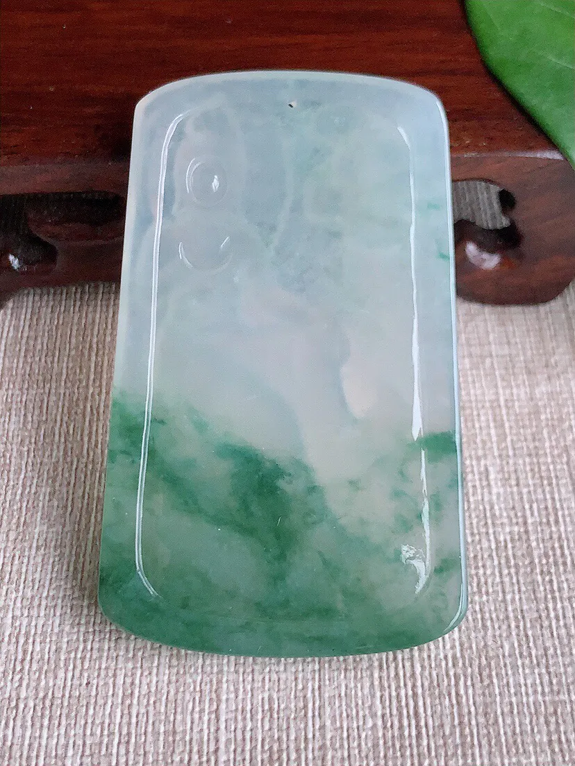 a货翡翠老坑冰种飘花普贤菩萨吊坠 尺寸61.4×36.7×5mm 重量27.84g 0528