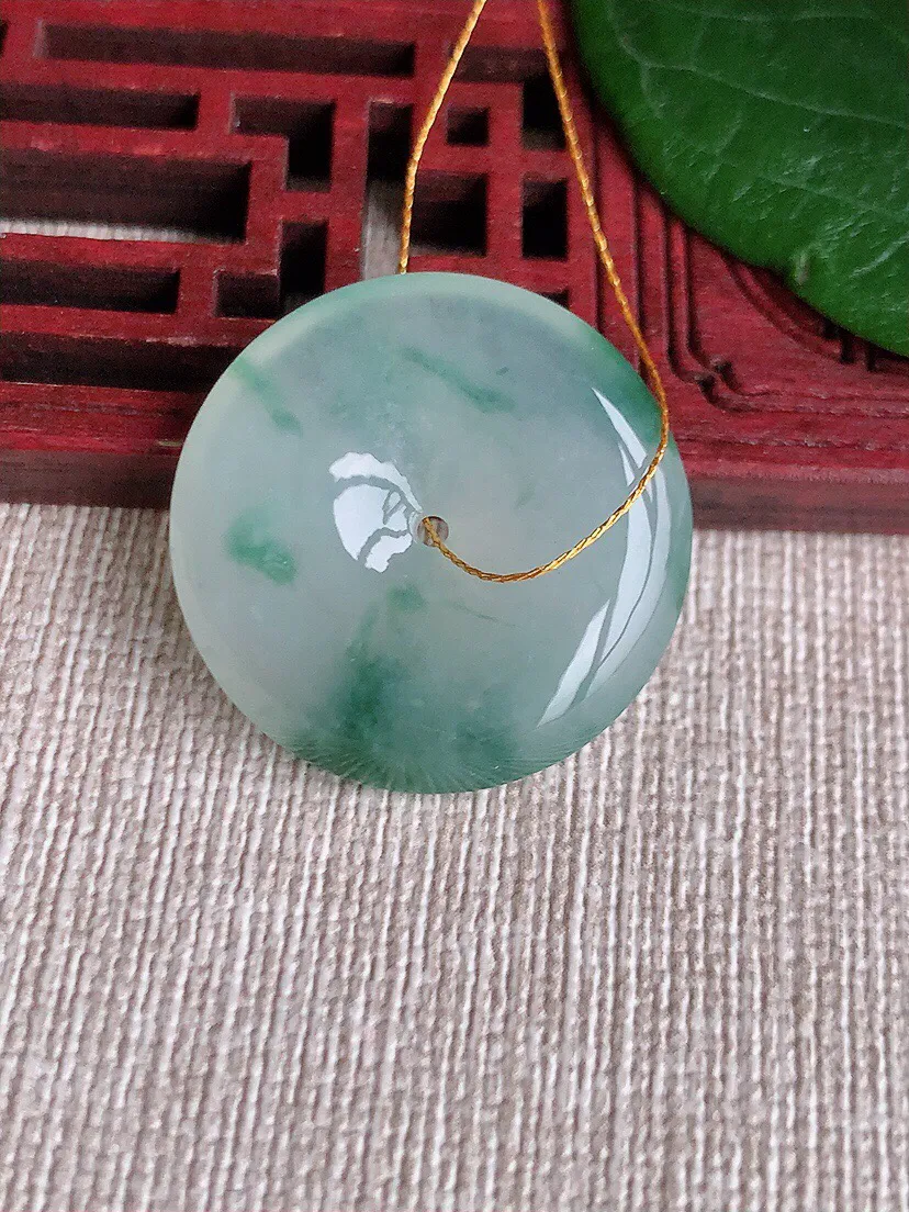 a货翡翠老坑冰种飘花平安扣吊坠 尺寸25.8×6mm 重量8.72g 0528