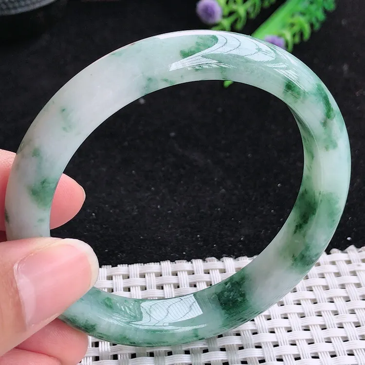 自然光58圈口老坑精美温润飘花手镯翡翠玉镯尺寸58/12/8.6