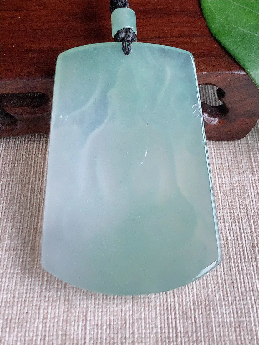 a货翡翠老坑冰种晴水观音吊坠，尺寸59×39.8×5mm 重量31.52g 0528