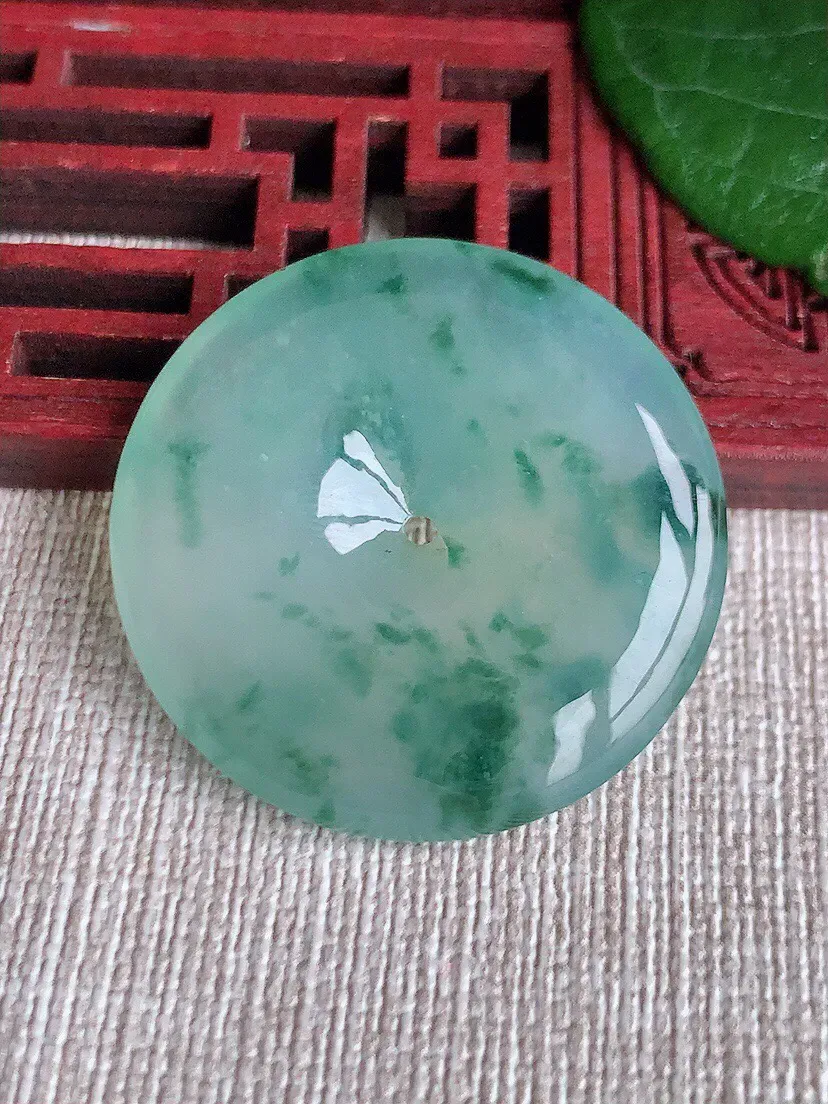 a货翡翠老坑冰种飘花平安扣吊坠 尺寸33×5.3mm 重量13.14g 0528