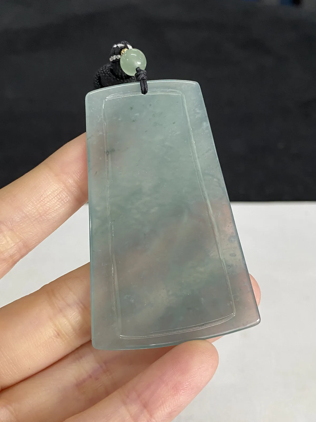 翡翠山水，配珠未测