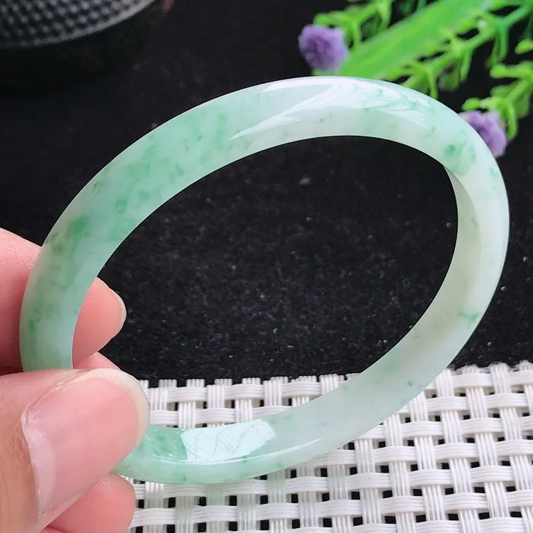 自然光53圈口老坑秀气冰润飘花贵妃手镯翡翠玉镯尺寸53/46.5/7.8/5.5