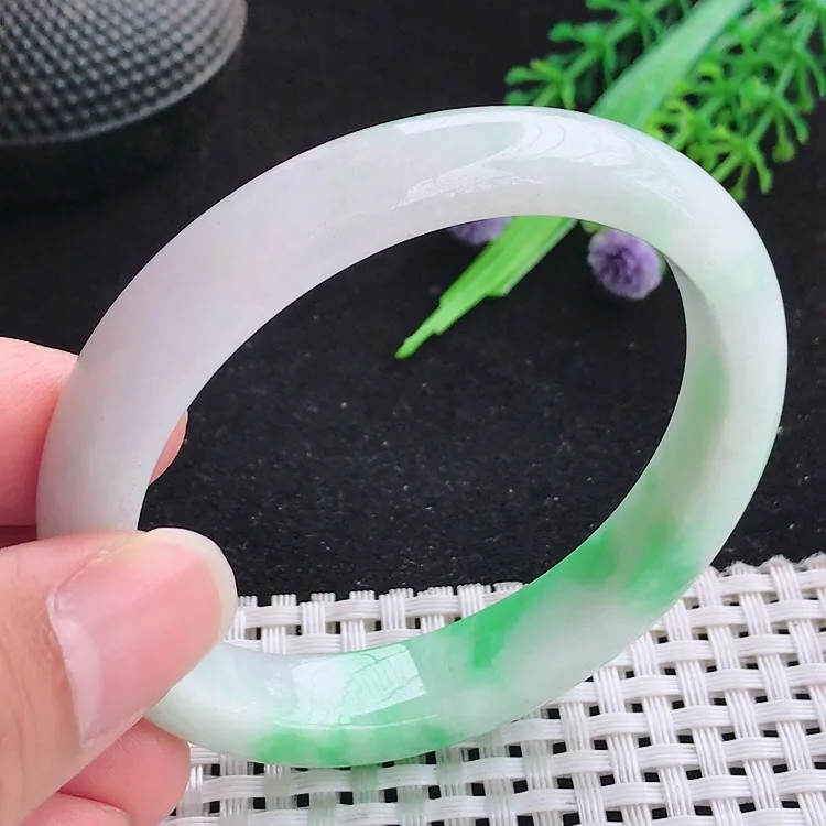 自然光55圈口老坑精美冰润飘阳绿贵妃手镯翡翠玉镯尺寸55/46/11.3/8