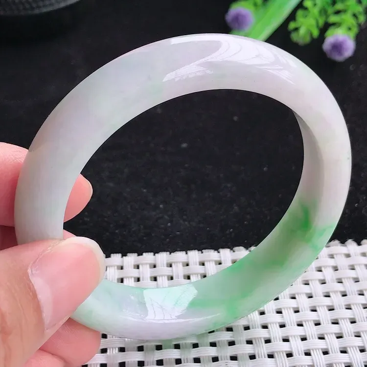 自然光55圈口老坑精美温润飘阳绿手镯翡翠玉镯尺寸55/12.5/8.6