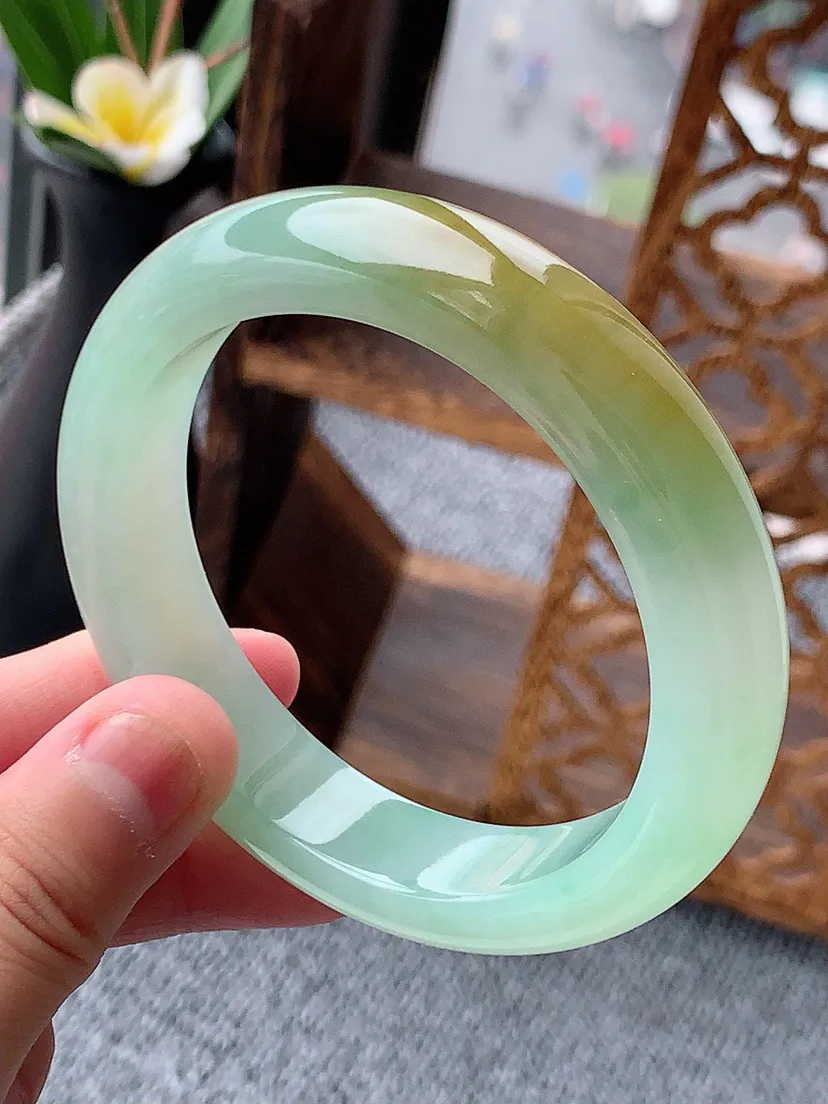 a货翡翠老坑冰种黄加绿双彩厚装正装正圈手镯58-59圈口尺寸58×13.3×9mm 重量73.18g