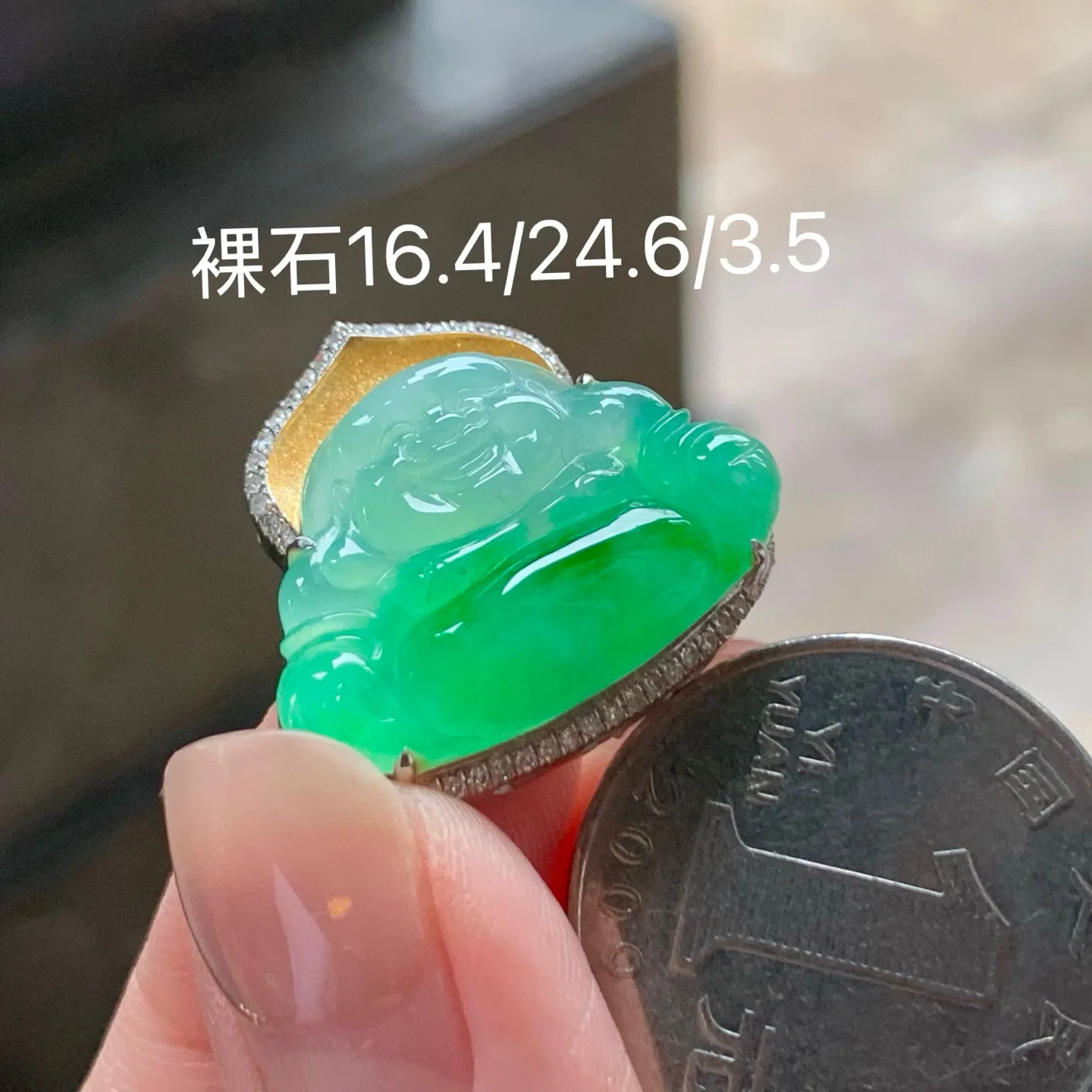 冰种阳绿坐佛
真金镶嵌 精致