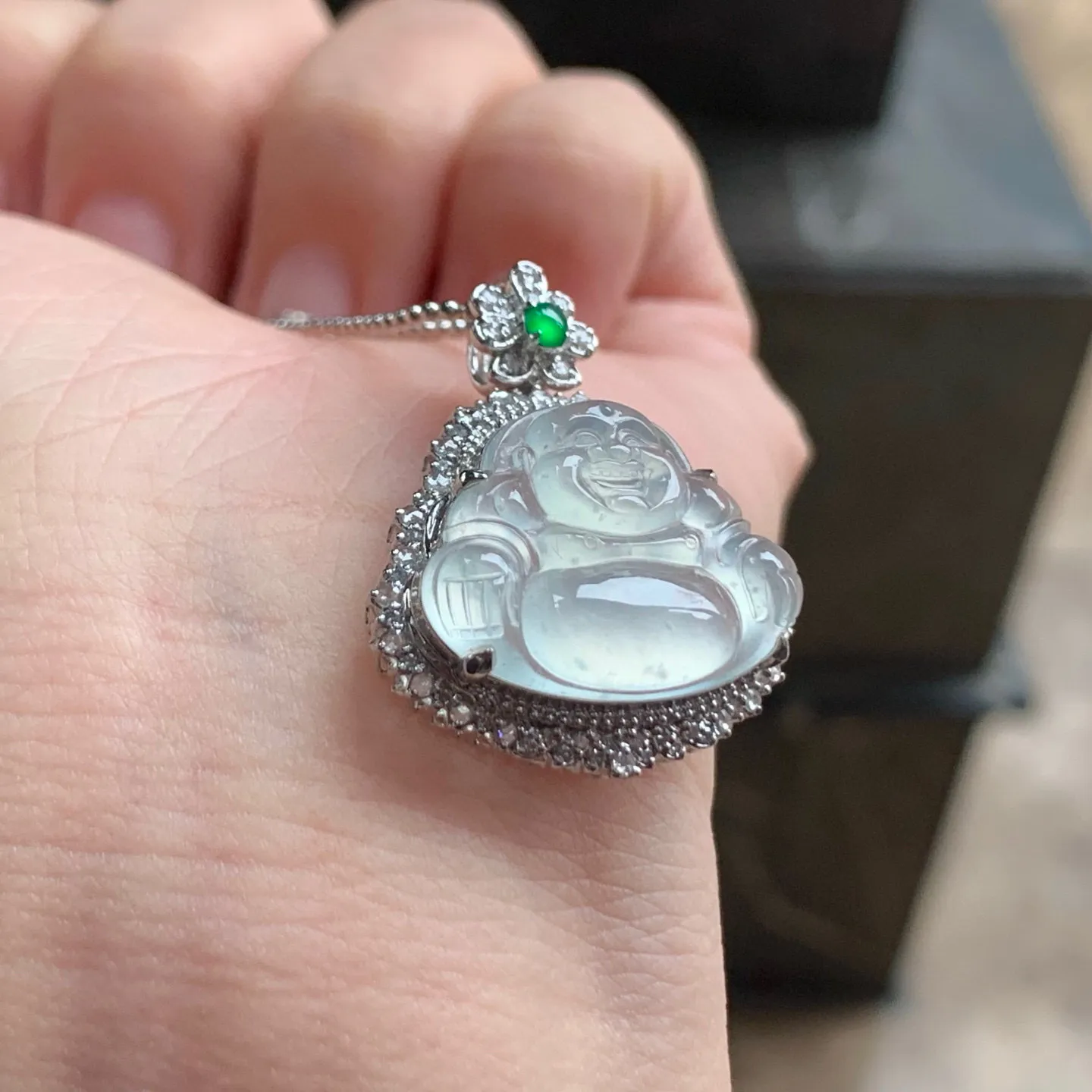雪花棉坐佛
真金镶嵌 精致