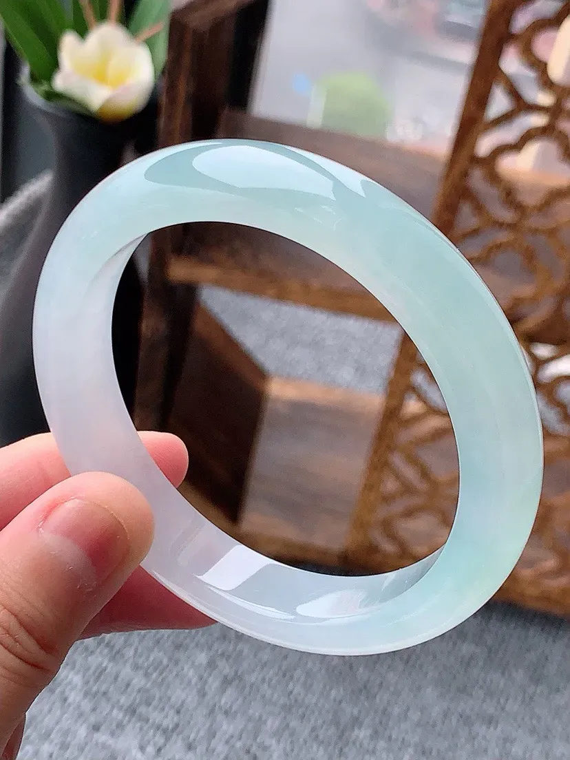a货翡翠老坑冰种晴水正装正圈手镯58-59圈口 尺寸58×11.7×8.2mm 重量57.53g 0
