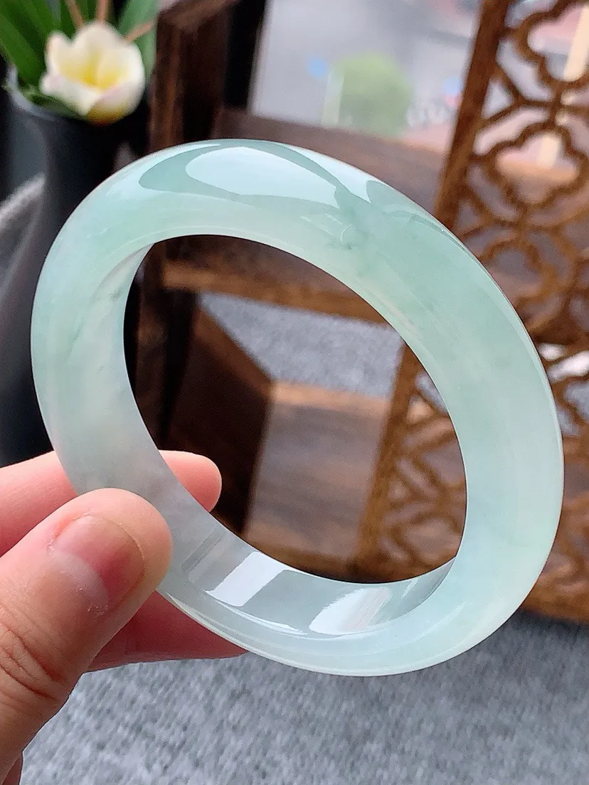 a货翡翠老坑冰种晴水正装正圈手镯55-56圈口 尺寸55.7×12.7×8.8mm 重量67.24g