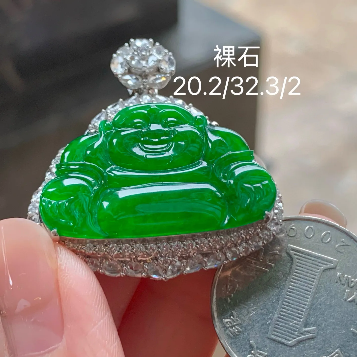 辣绿坐佛
真金镶嵌 精致