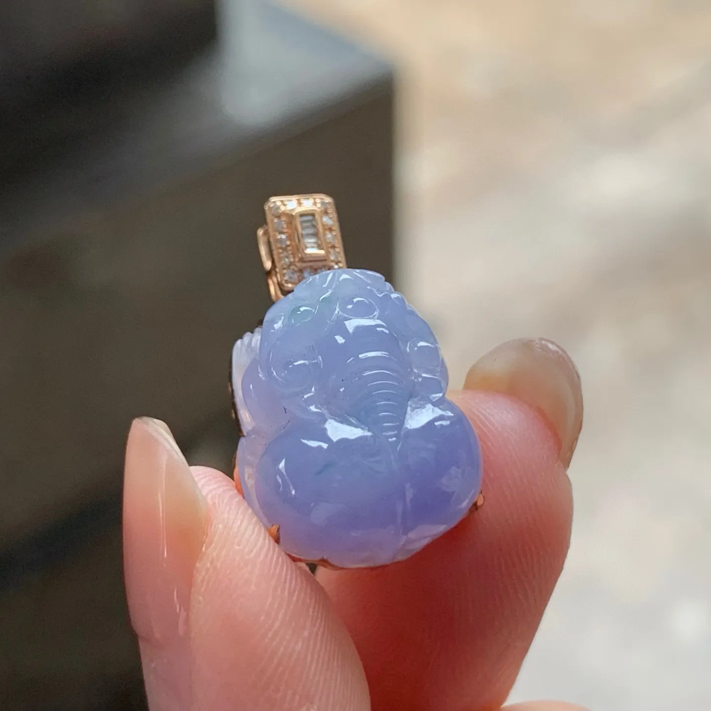 春色貔貅
真金镶嵌 精致