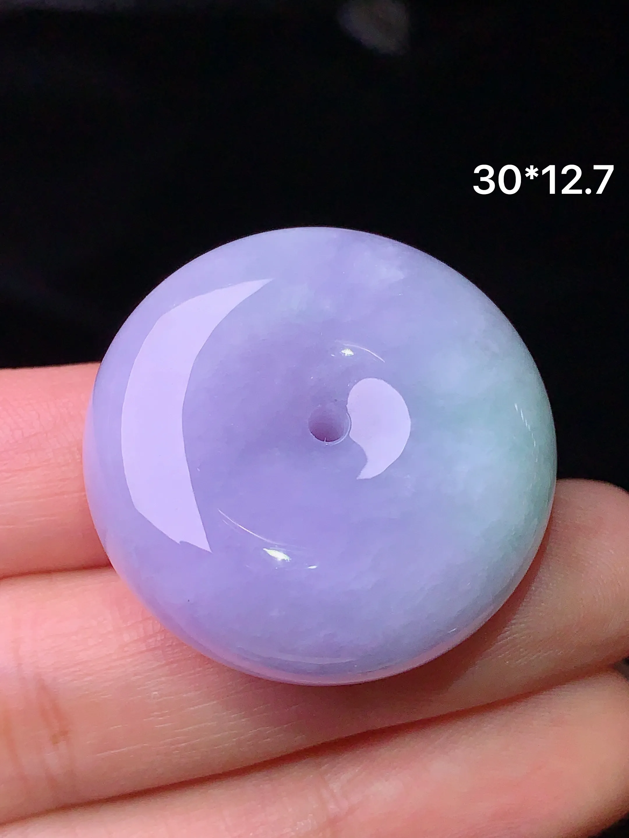 紫罗兰平安扣吊坠 玉质细腻 色泽艳丽  整体尺寸30*12*7