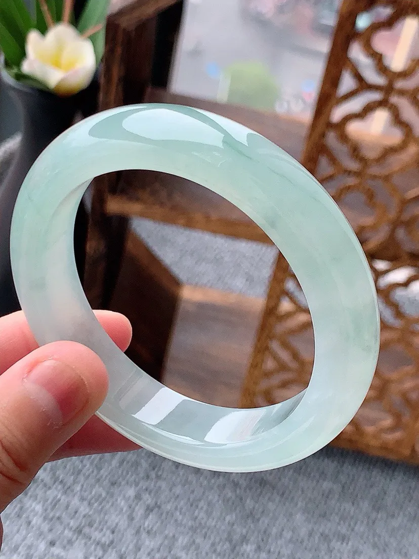 a货翡翠老坑冰种晴水正装正圈手镯55-56圈口 尺寸55.7×12.7×8.8mm 重量67.24g 0530