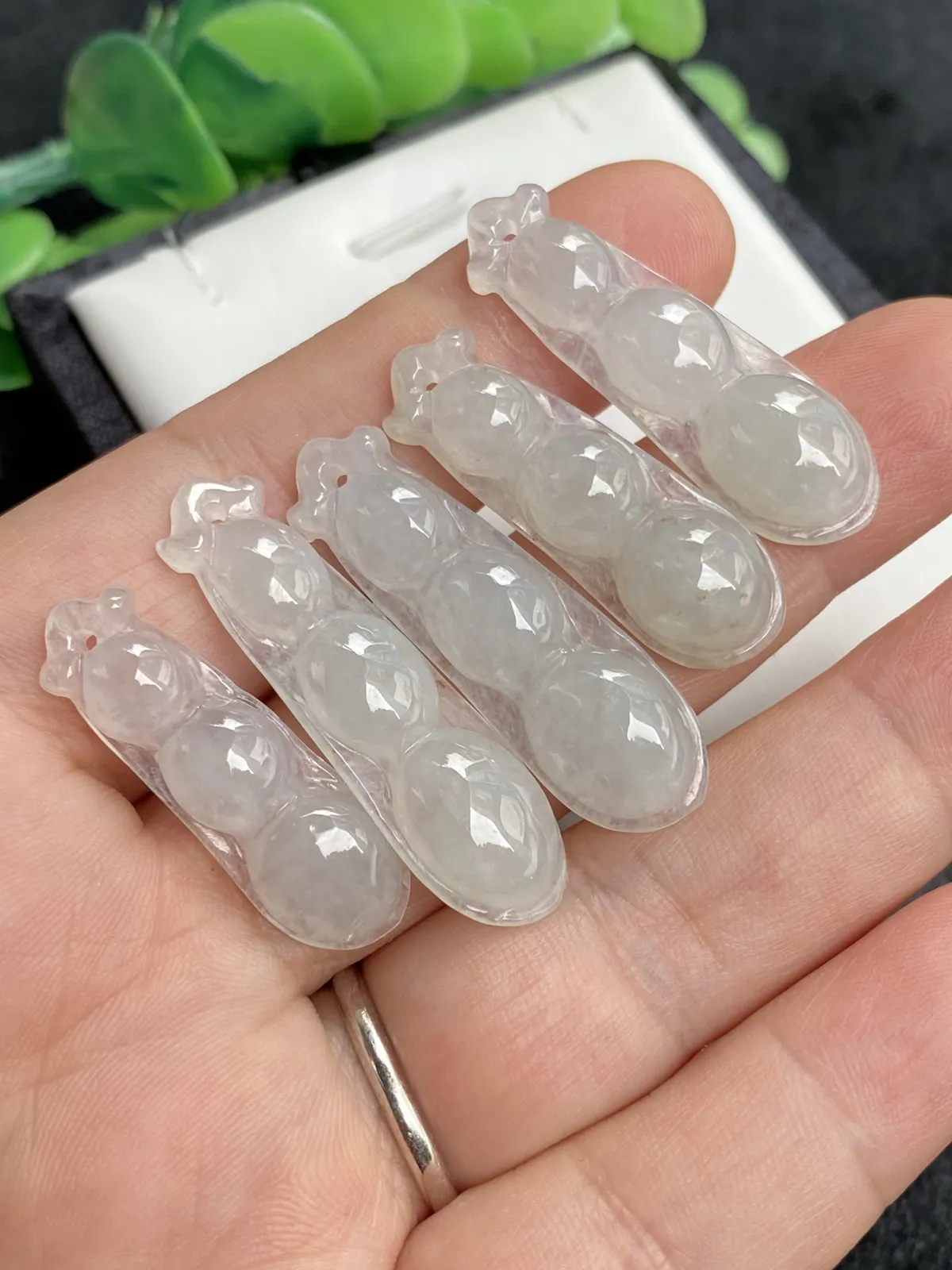 推荐【一手冰四季平安豆】四季平安，连中三元，也叫聪明豆，适合大人和孩童，冰透，水润，无纹裂，家庭