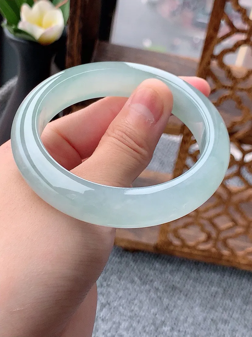 a货翡翠老坑冰种晴水正装正圈手镯55-56圈口 尺寸55.7×12.7×8.8mm 重量67.24g 0530