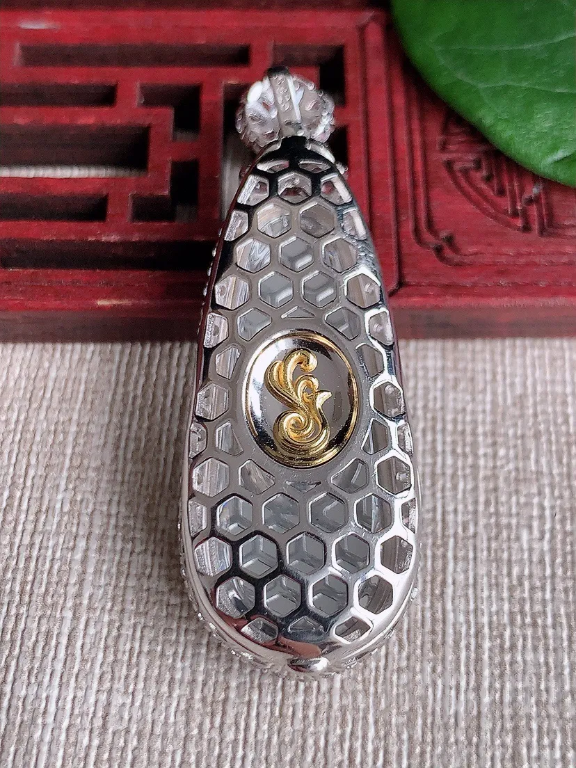 天然A货翡翠925满绿四季豆福豆平安豆吊坠尺寸50×18×9.8裸石36.2×15m量9.36g 0601