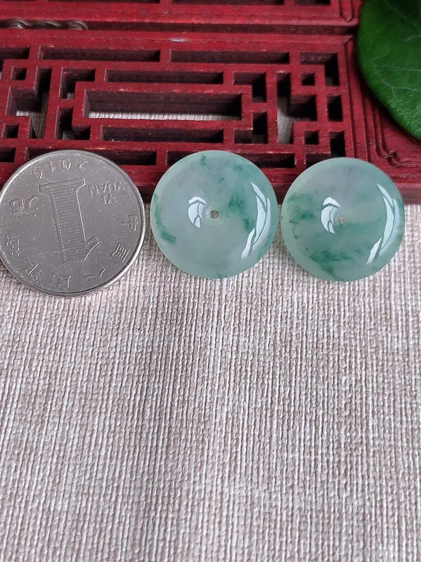 天然A货翡翠飘花平安扣吊坠一对尺寸21.2×5.6m量10.14g 0601