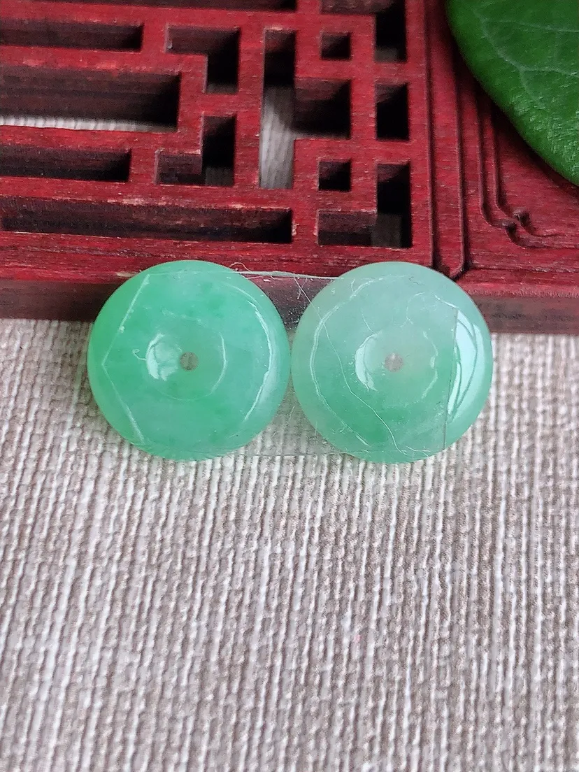 天然A货翡翠甜绿平安扣吊坠一对尺寸14×5m量4.16g 0601