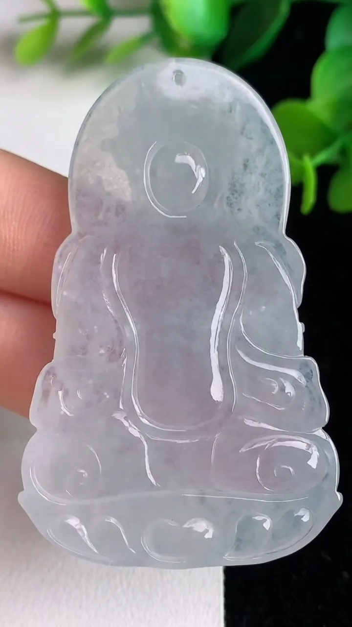 天然A货翡翠白冰度母吊坠，尺寸58-36.2-6，重量:22.07g
6月2日