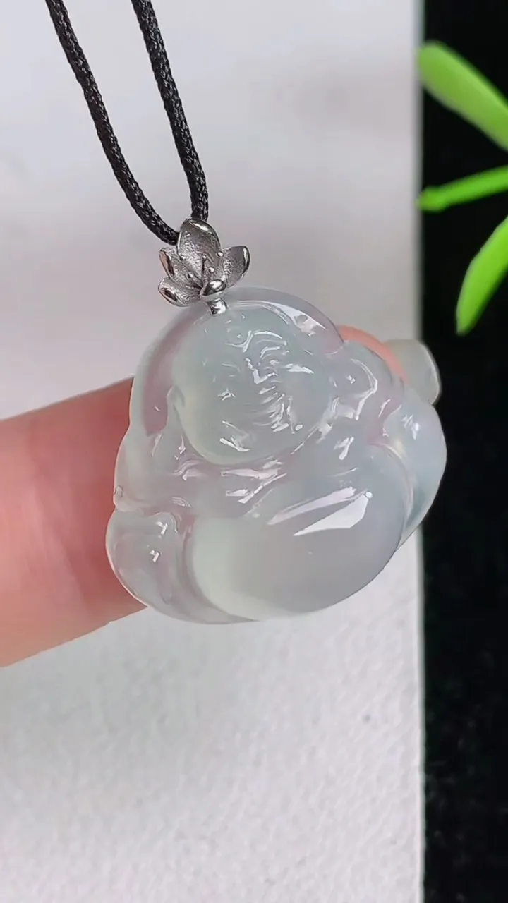 天然A货翡翠佛公吊坠，尺寸19-20，重量:3.58g
6月3日