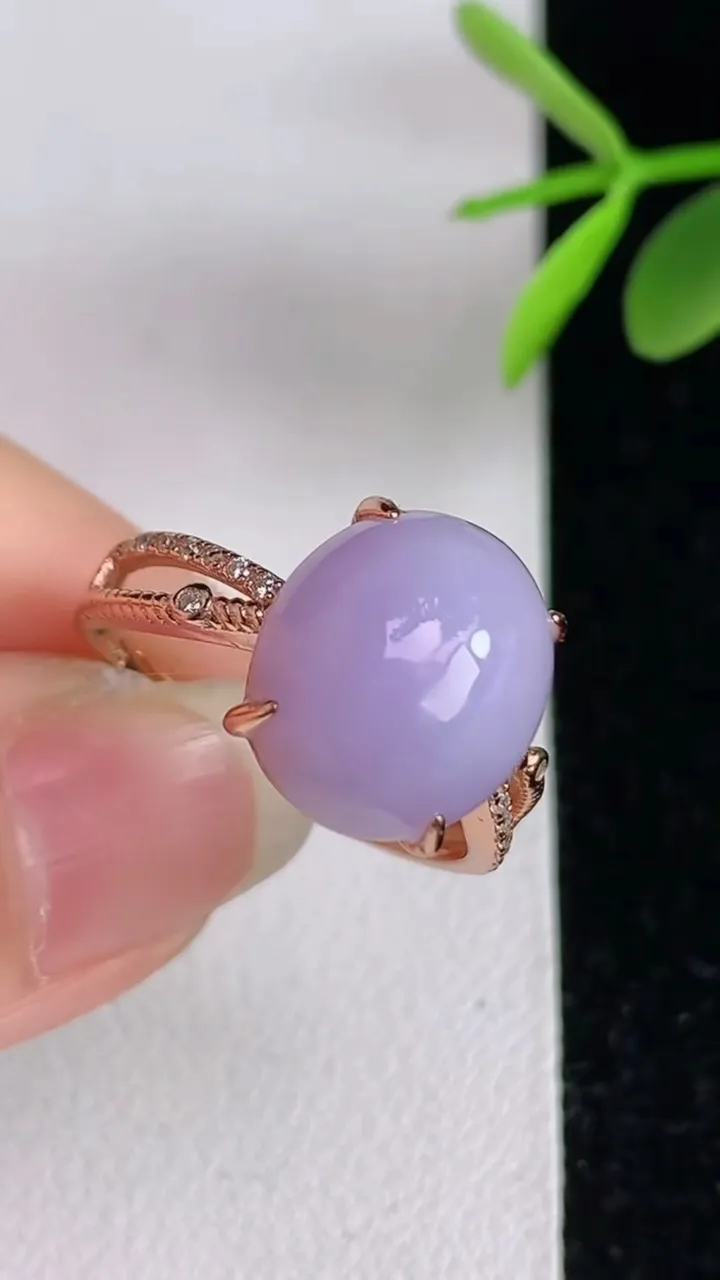 天然A货翡翠925银紫罗兰蛋面戒指，尺寸19.3-12.4-10.6，重量:3.35g2025年6月
