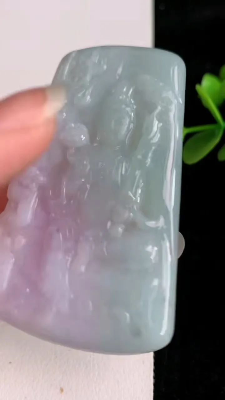 天然A货翡翠紫罗兰虚空藏观音菩萨吊坠，尺寸64.8-41.3-5.2，重量:33.52g
6月3日