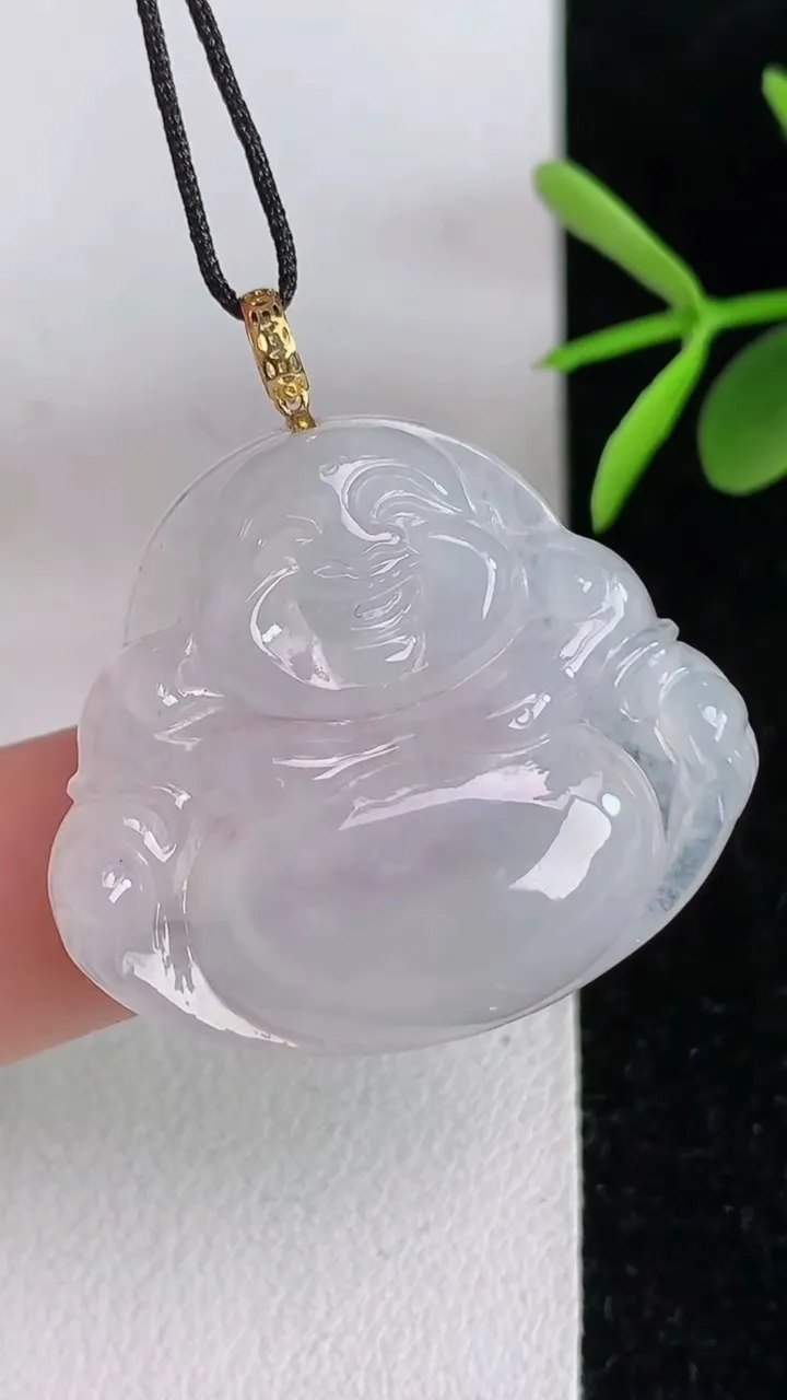 天然A货翡翠k金飘花佛公吊坠，尺寸27.3-31-5，重量:7.41g
6月3日