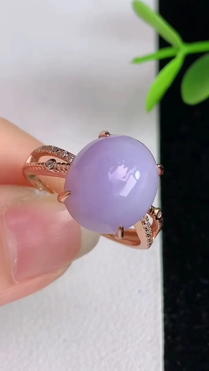 天然A货翡翠925银紫罗兰蛋面戒指，尺寸19.3-12.4-10.6，重量:3.35g2025年6月