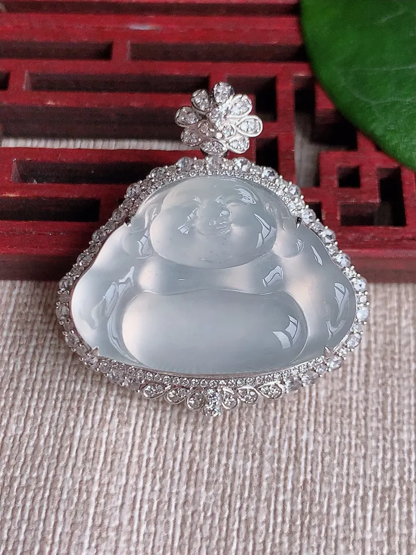 天然A货翡翠18K金伴白月光佛公吊坠尺寸32.6×30.7×12.5裸石18.7×27m量10.63